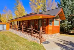 Baby Bear Chalet 90 - Image 2
