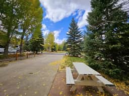 Club Site 285 - Image 5