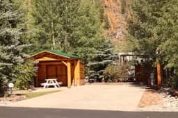 Club Site 286 - Image 4