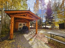 Club Site 279 - Image 3