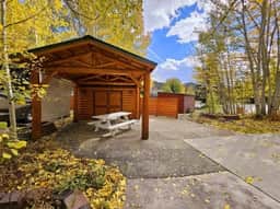 Club Site 277 - Image 2