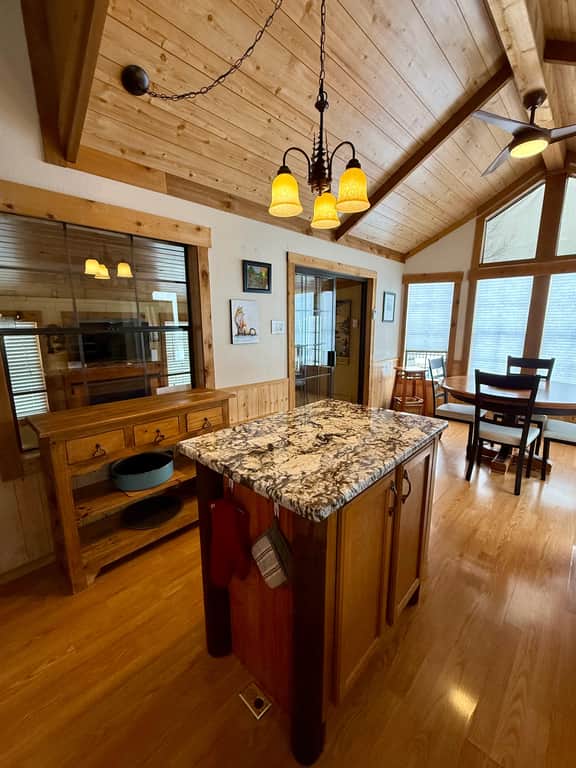 Deer Runway Chalet 6 - Image 3