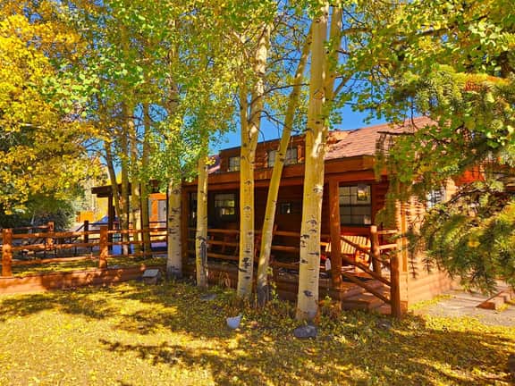 Snowcap Corner Cabin 51 - Image 2