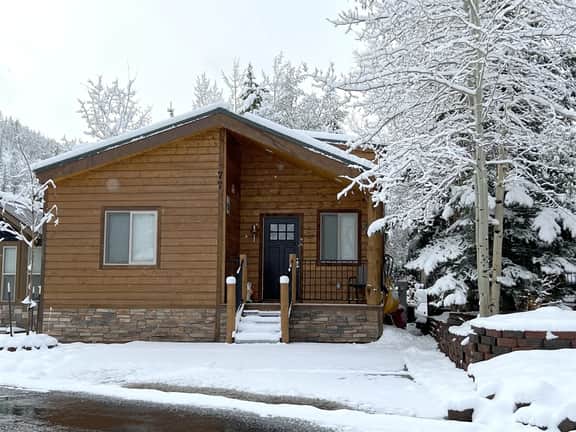 Steep Stay 77 - Image 3