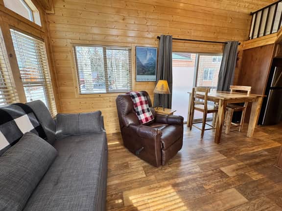 Patio Pines Cabin 116 - Image 5