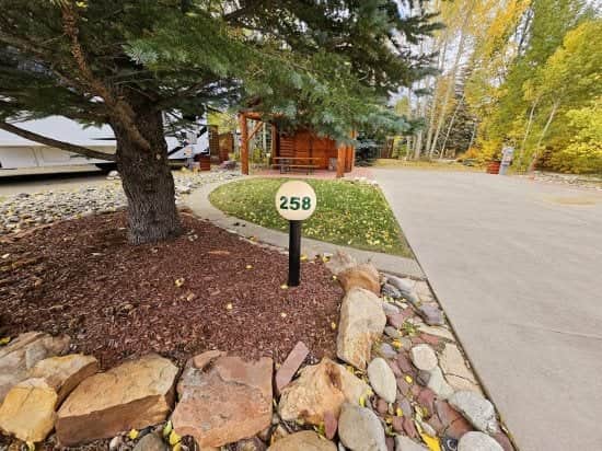 Club Site 258 - Image 4