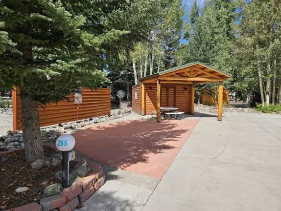 Club Site 265 - Image 2