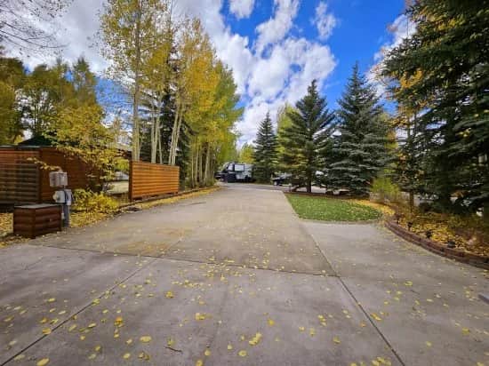 Club Site 287 - Image 3