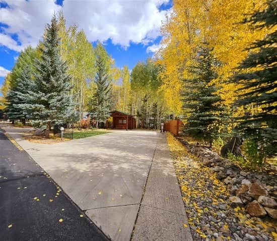 Club Site 294 - Image 2