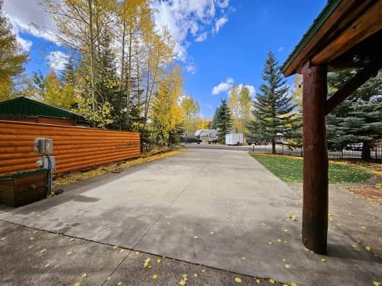Club Site 294 - Image 5