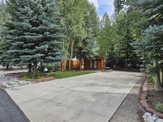 Club Site 295 - Image 2