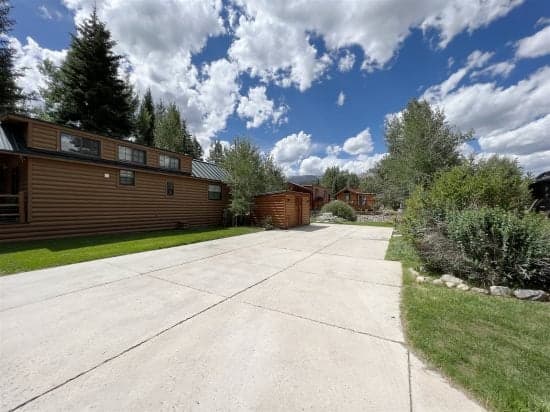 Swan River Site 212 - Image 1