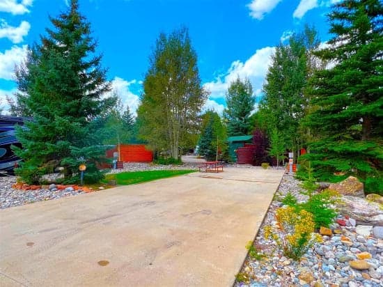 Club Site 252 - Image 1