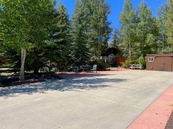 Club Site 256 - Image 1